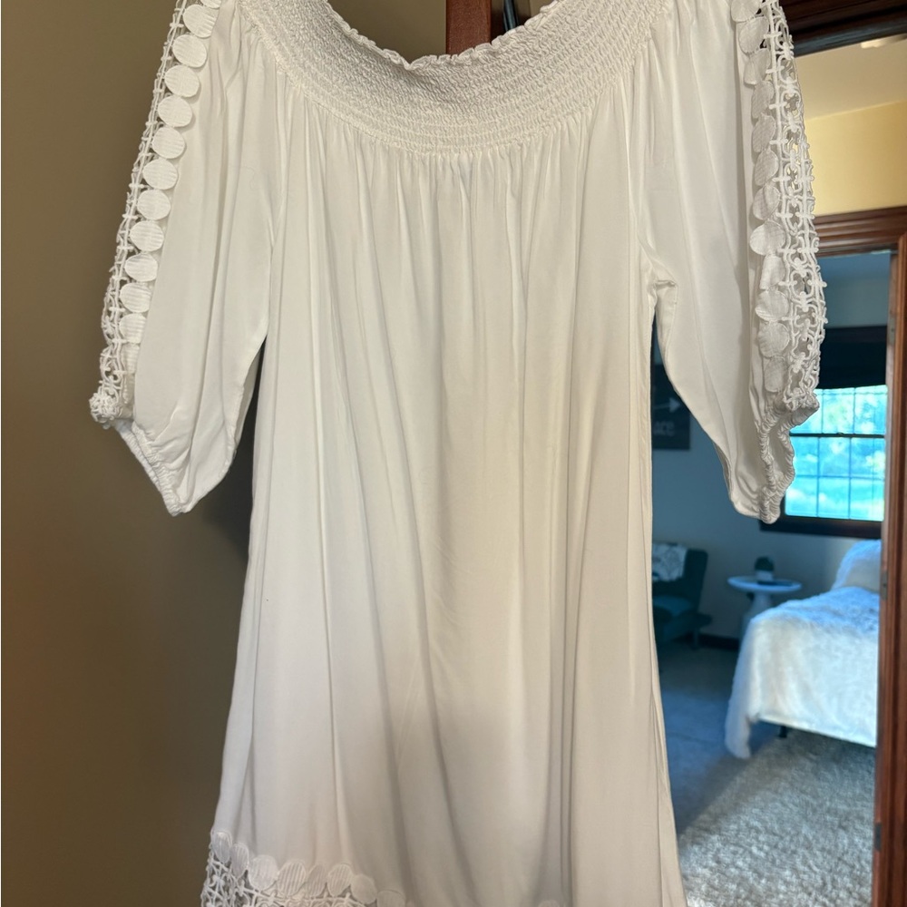 Blue Island Cream Flutter Sleeve Smocked Blouse